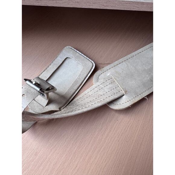 Vintage Cream Faux Leather Messenger/Shoulder Bag 1970s-1980s - Picture 4 of 11